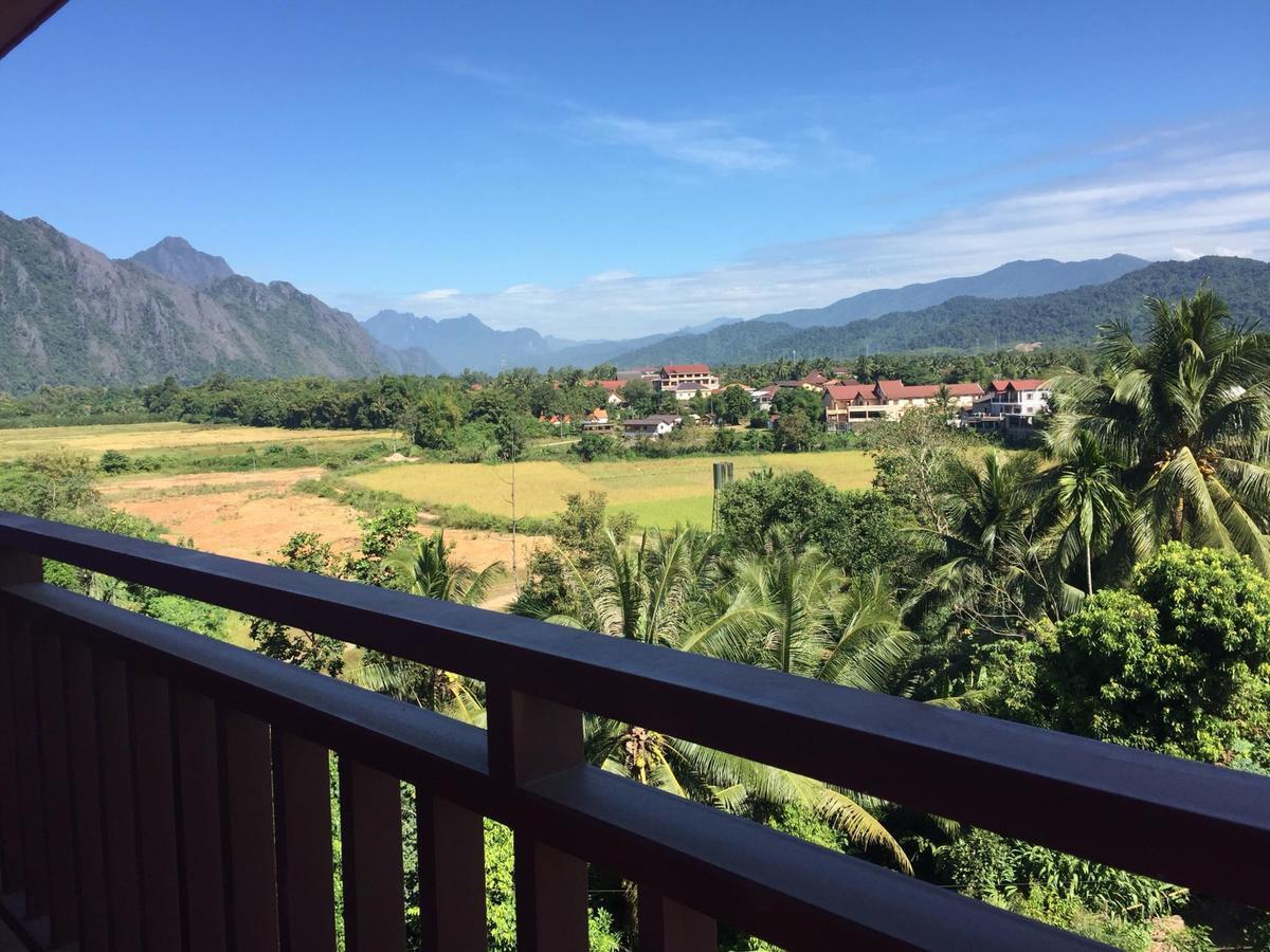 Happy River View Hotel Vang Vieng Exterior photo