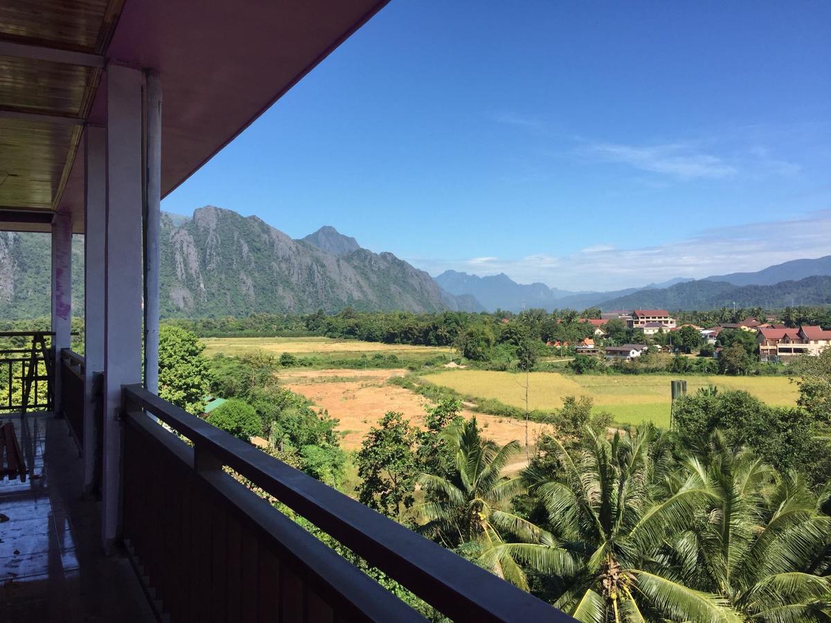 Happy River View Hotel Vang Vieng Exterior photo