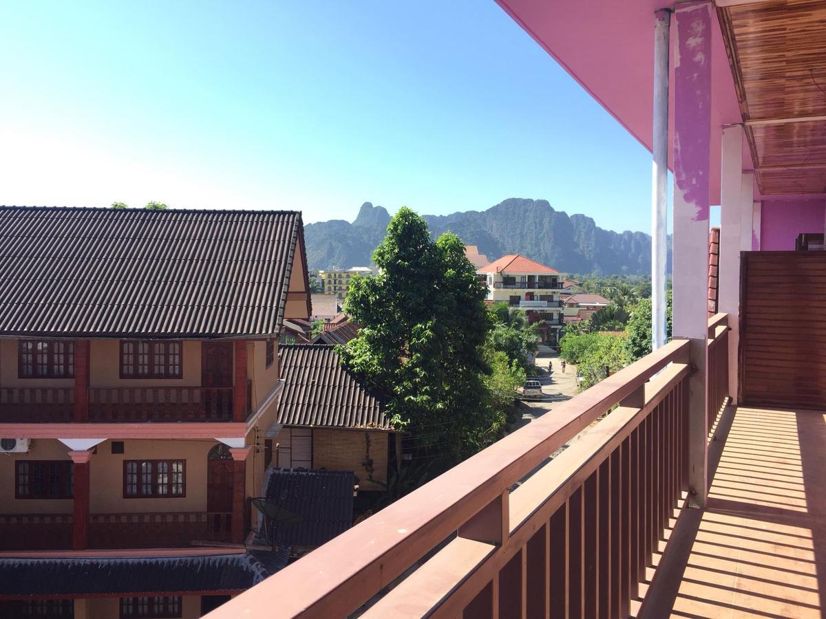 Happy River View Hotel Vang Vieng Exterior photo